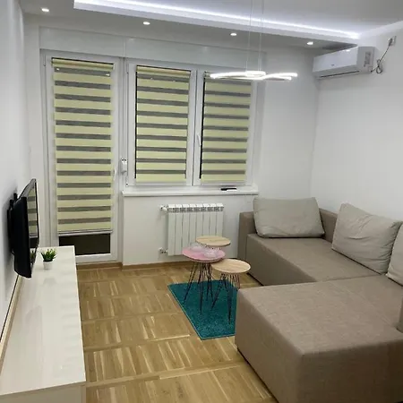Appartamento Mina Požarevac