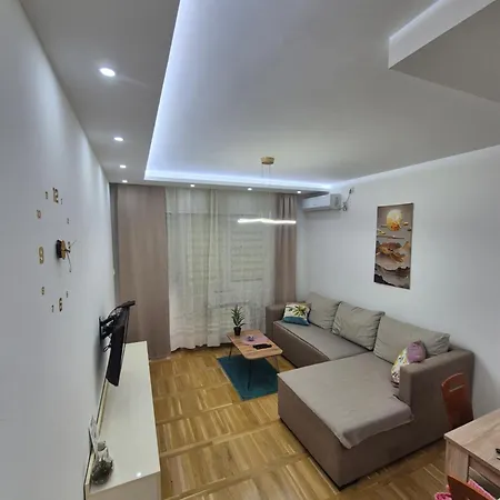 Mina شقة Požarevac